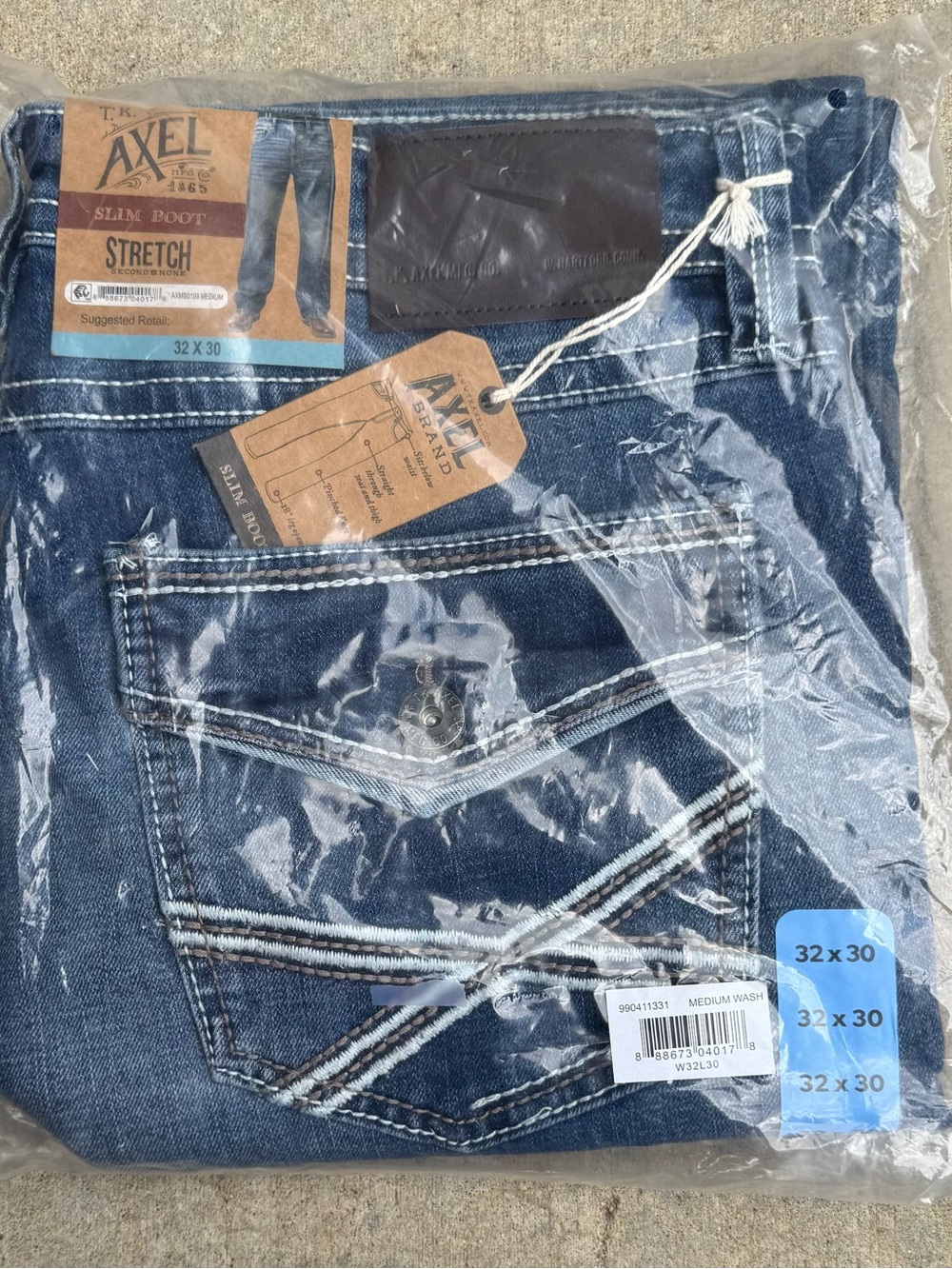 New! Axel Slim Boot Stretch Jeans 32x30. Bin 8